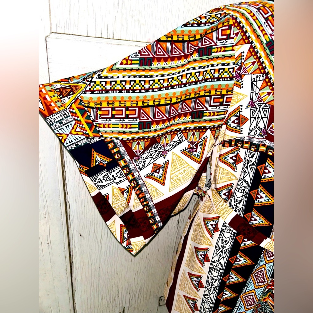 🌼BOHO HIPPIE Style Knee Hem Abstract Print Dress by Chelsea & Violet🌼 - Picture 3 of 7